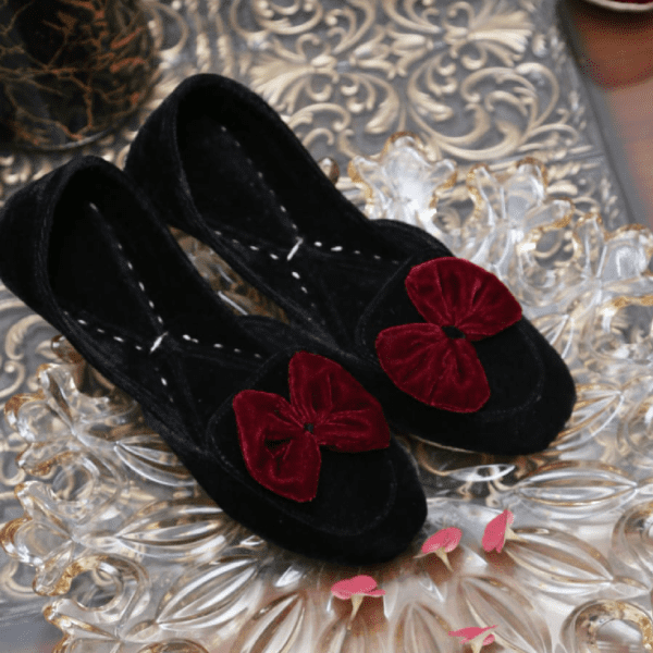 Black Velvet with Bow