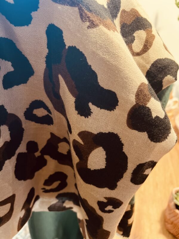 Cheetah Print Scarf - Image 3