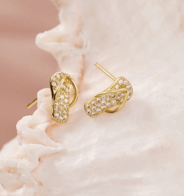 Shiny slippers shaped studs - Image 3